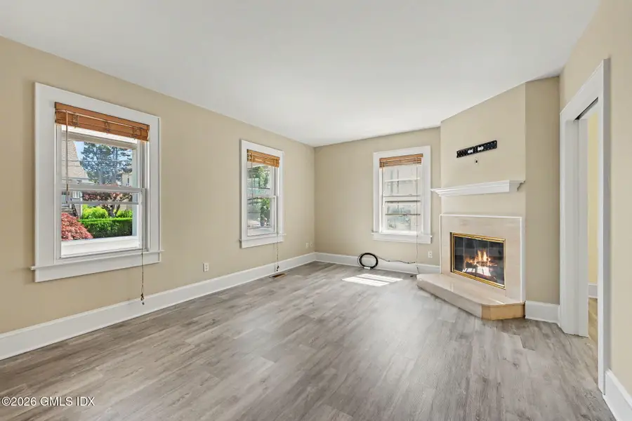 18 Grand Street, Greenwich, CT 06830 - #2