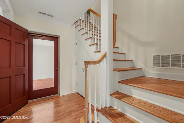 51 Forest Avenue #APT 48, Old Greenwich, CT 06870