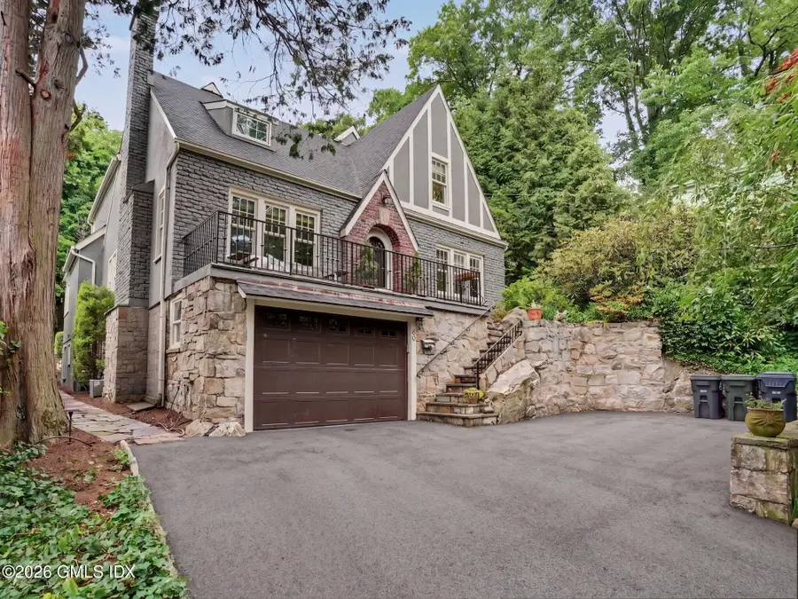 46 Valleywood Road, Greenwich, CT 06830 - #2