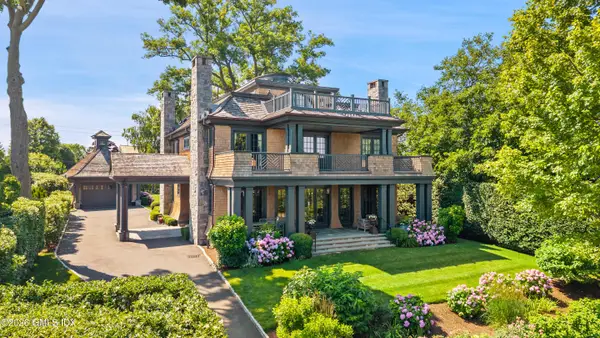 203 Shore Road, Old Greenwich, CT 06870
