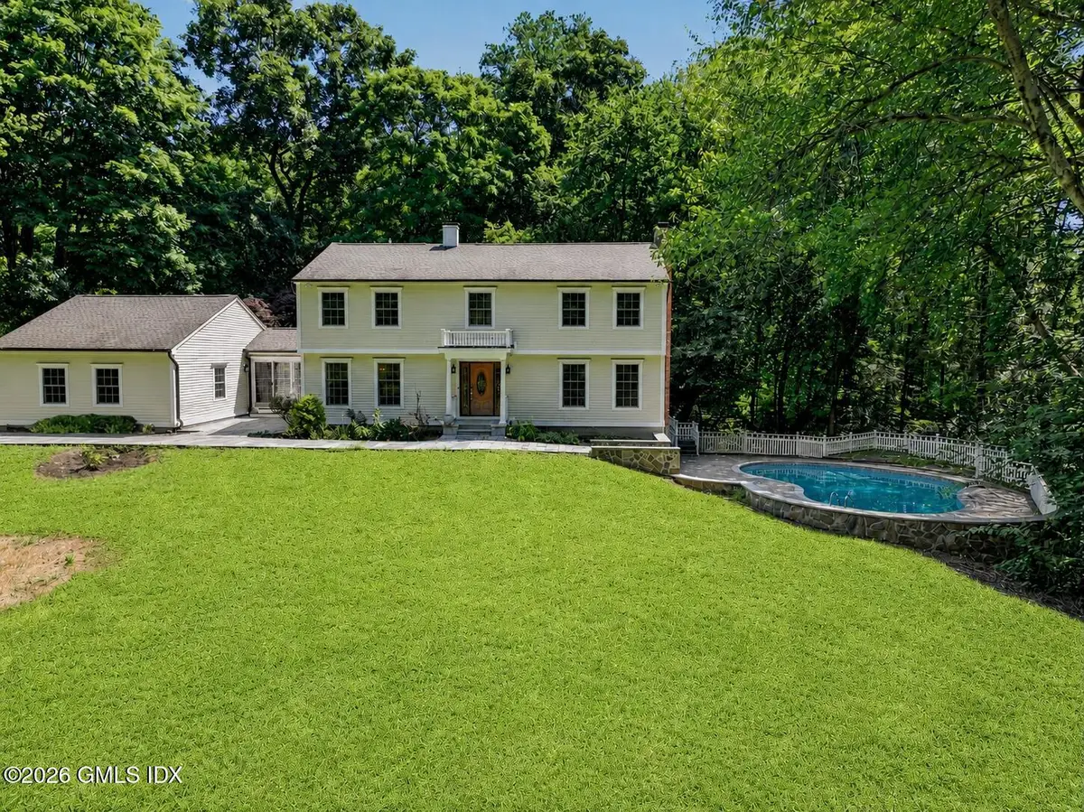94 Londonderry Drive, Greenwich, CT 06830 - #1
