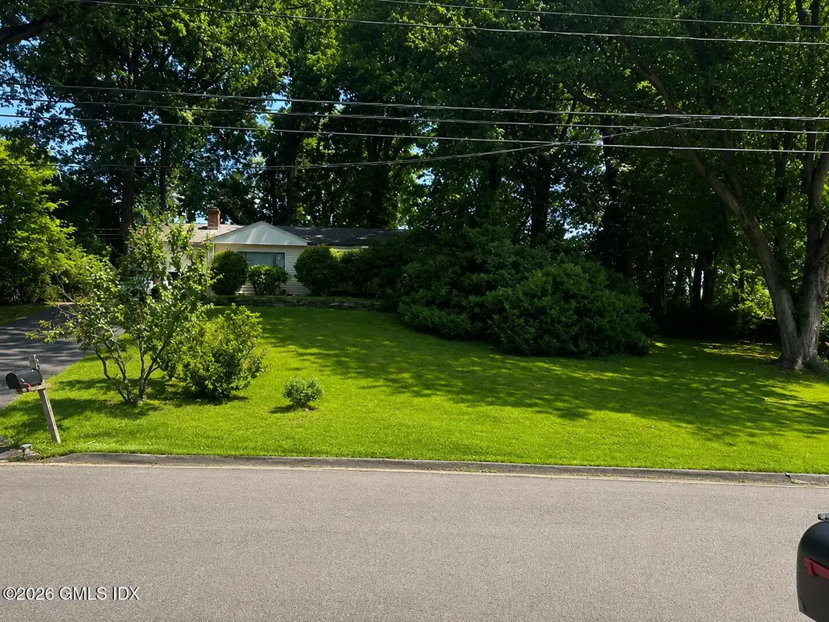 23 Nimitz Place, Old Greenwich, CT 06870 - #1