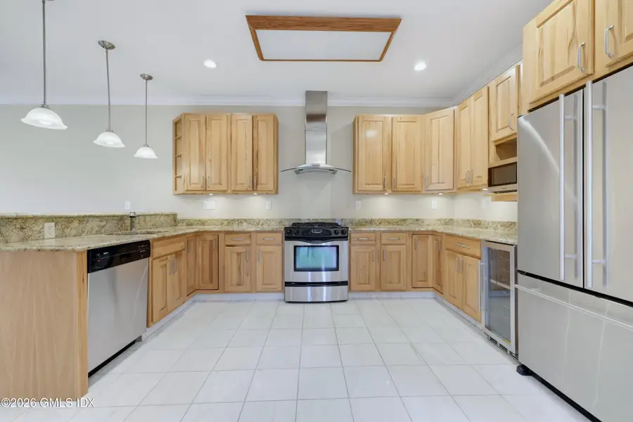 49 Harold Street, Cos Cob, CT 06807 - #3