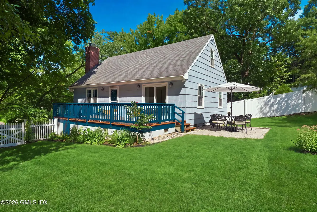 88 Loughlin Avenue, Cos Cob, CT 06807 - #1