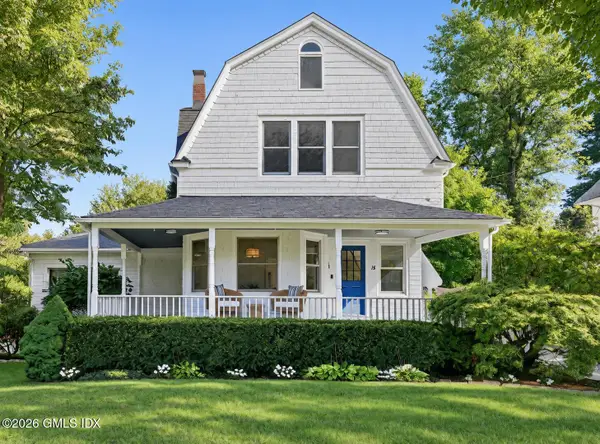 15 Shorelands Place, Old Greenwich, CT 06870