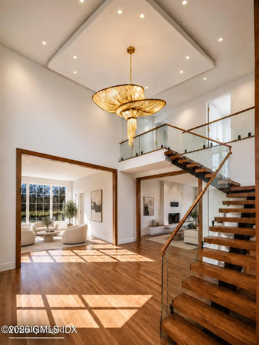 2 Element Lane, Greenwich, CT 06831 - #2