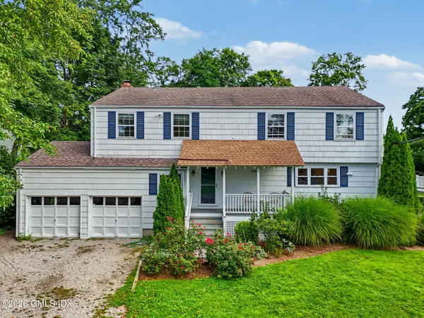19 Old Club House Road, Old Greenwich, CT 06870