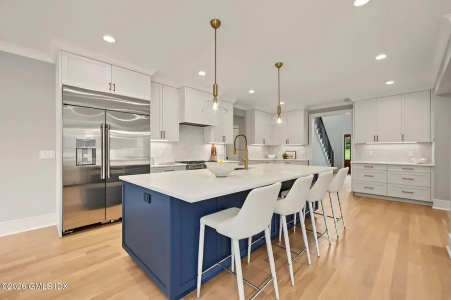5 Hunter Street, Old Greenwich, CT 06870 - #3
