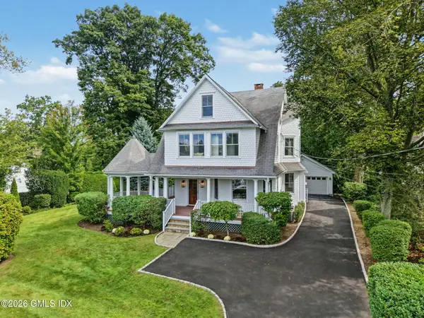 8 Highview Avenue, Old Greenwich, CT 06870