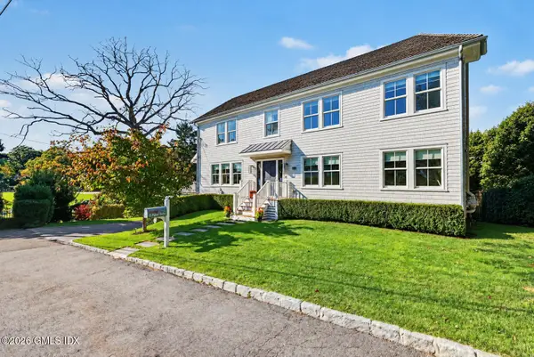 15 Potter Drive, Old Greenwich, CT 06870