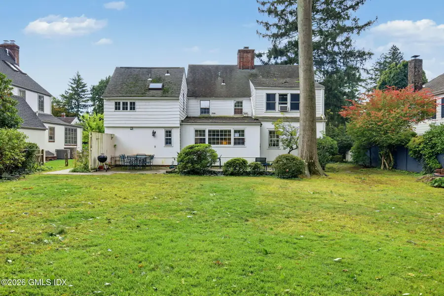 17 Knoll Street, Riverside, CT 06878 - #3