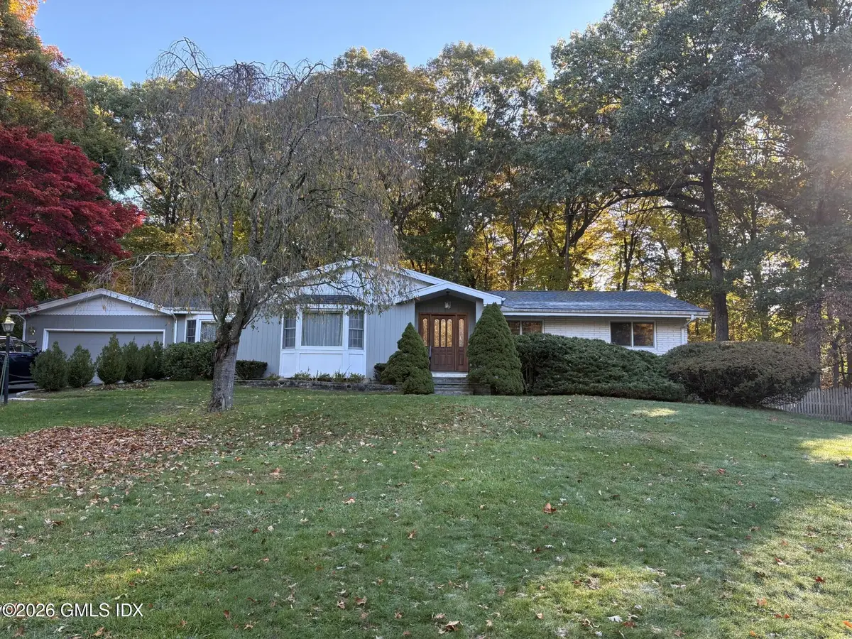 19 Daffodil Lane, Cos Cob, CT 06807 - #1