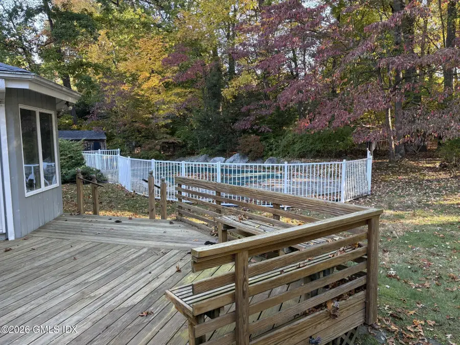 19 Daffodil Lane, Cos Cob, CT 06807 - #3