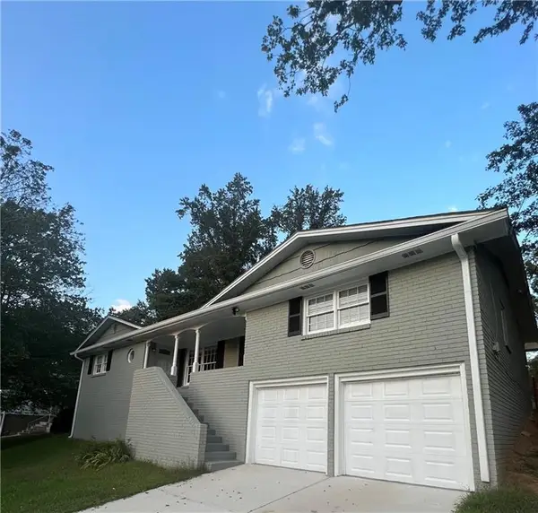 506 Rue Montaigne, Stone Mountain, GA 30083