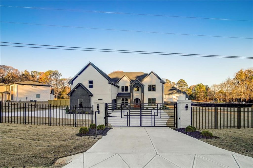 2725 Old Thompson Mill Road, Buford, GA 30519 ERA