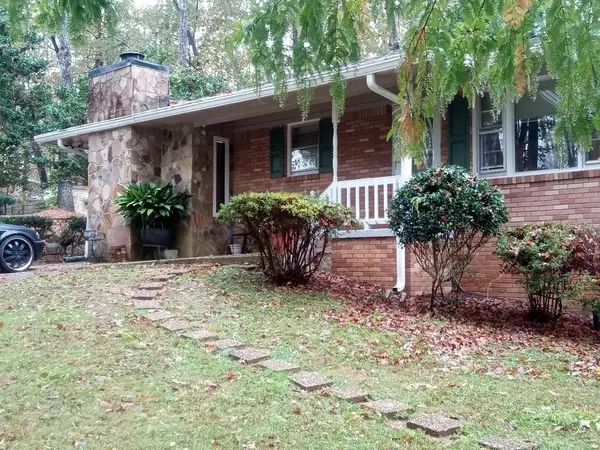 1019 Green Valley Road Sw, Mableton, GA 30126