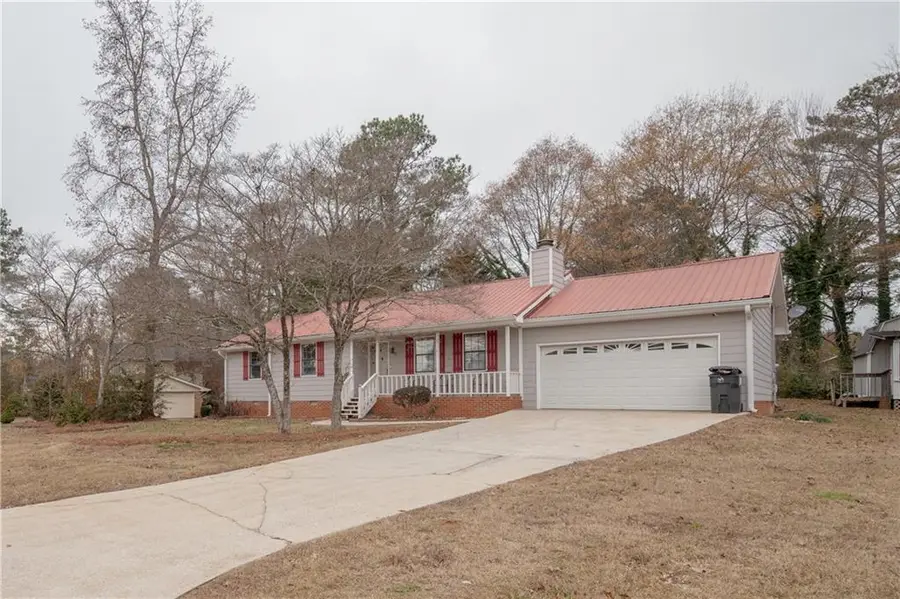70 E Honeysuckle Lane, Carrollton, GA 30116 - Image #3
