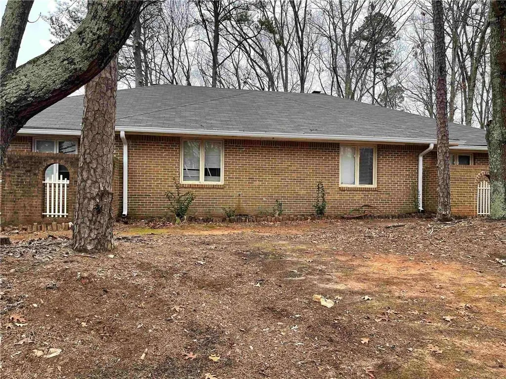 2585 Golfview Terrace Se, Conyers, GA 30013 - Image #1