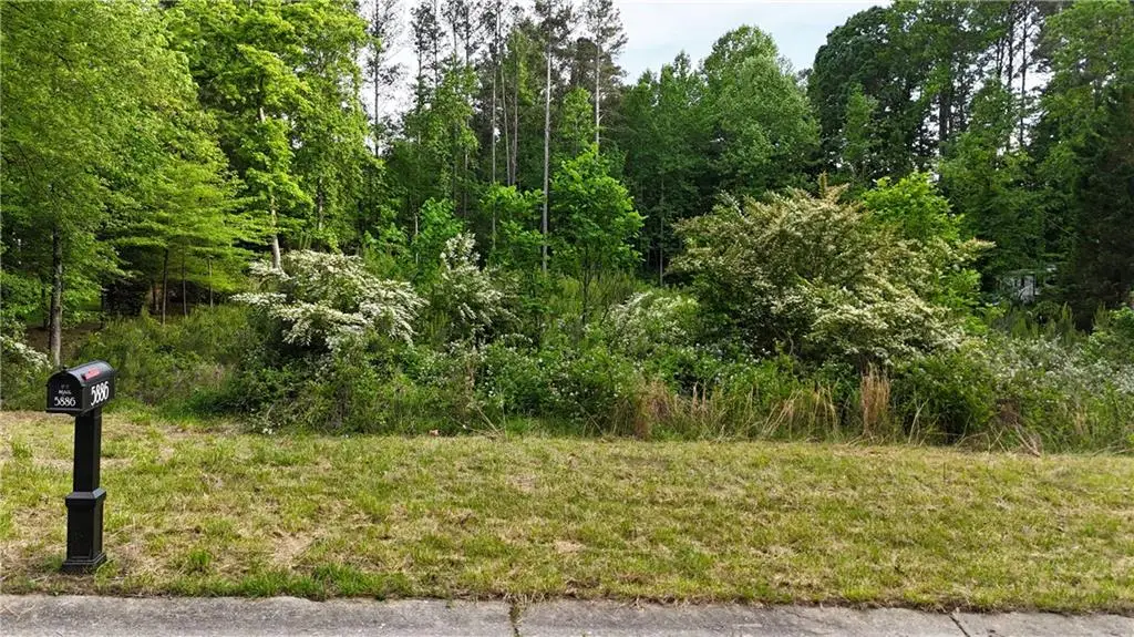 5886 Bridgemont Place Nw, Acworth, GA 30101 - Image #1