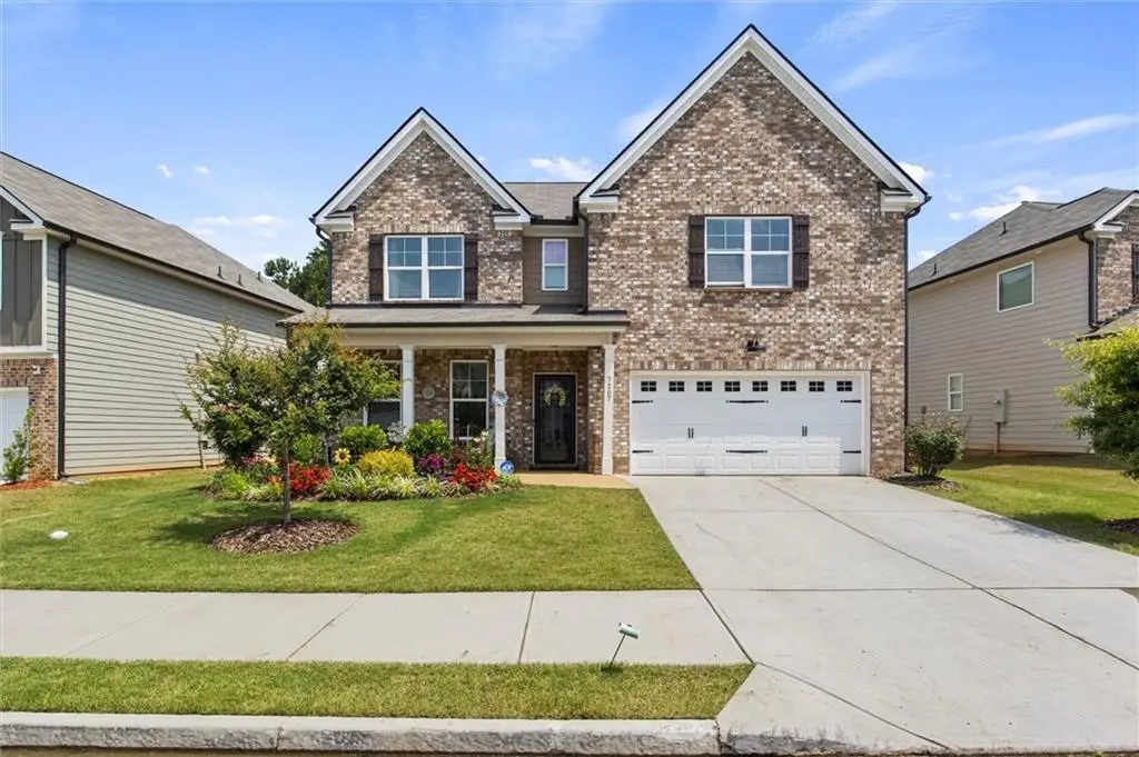 7207 Gladstone Circle, Stonecrest, GA 30038 - Image #1