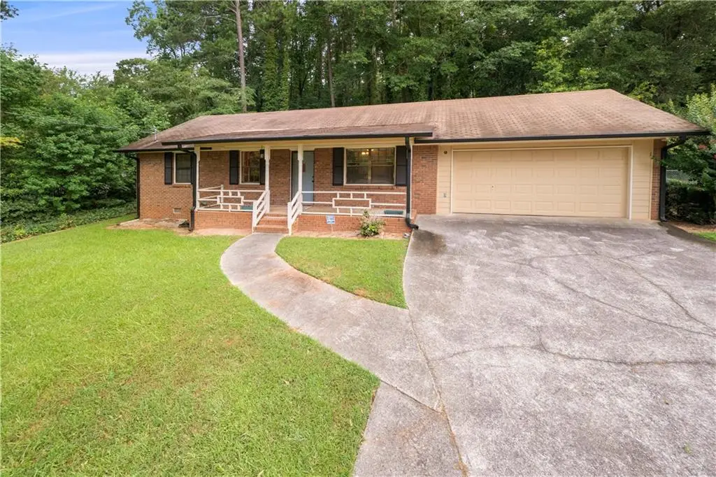 1465 Rockbridge Road, Stone Mountain, GA 30087 - Image #1