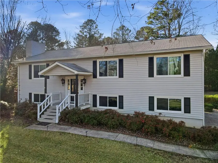 106 Village Court, Woodstock, GA 30188 - Image #2