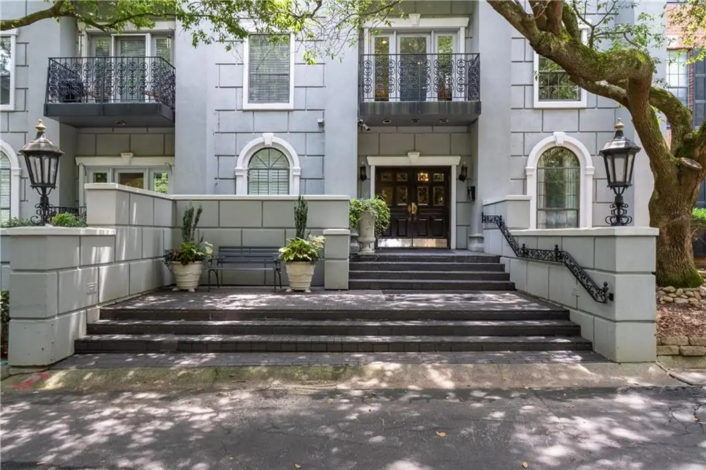 3071 Lenox Road Ne #19, Atlanta, GA 30324 - Image #1