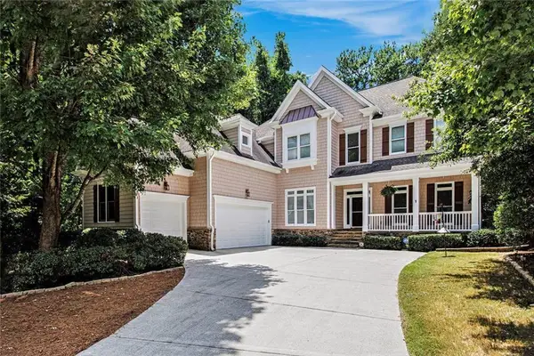 3698 Lakeview Drive, Tucker, GA 30084