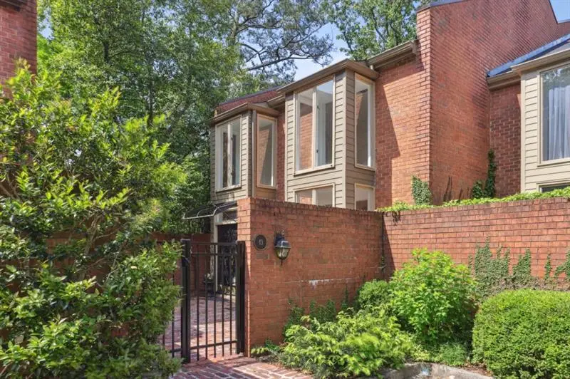 49 Willow Glen, Atlanta, GA 30342 - #3