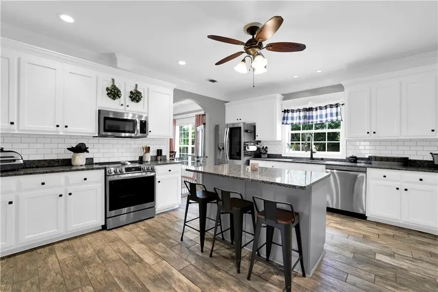 698 Jefferson Highway, Winder, GA 30680 - Image #2