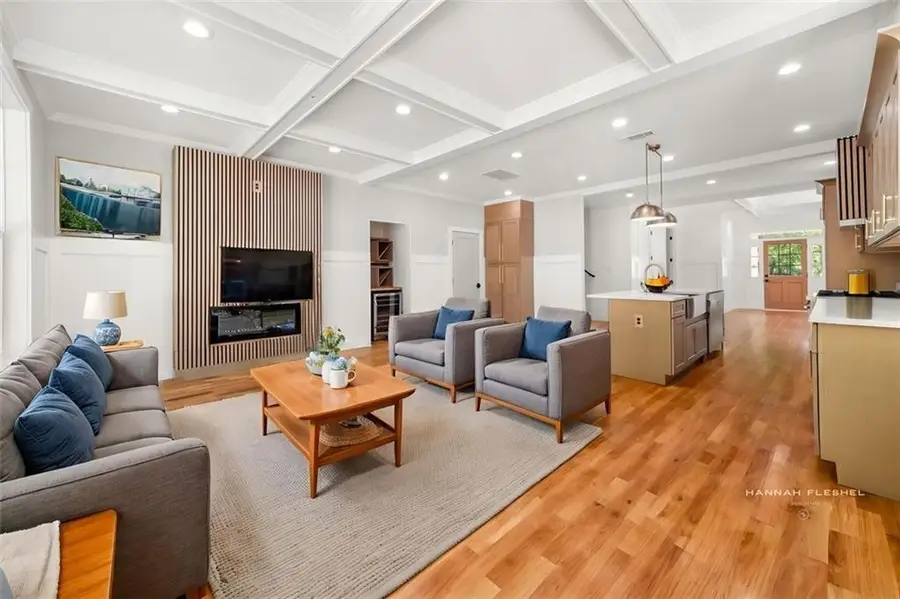 327 Ohm Avenue, Avondale Estates, GA 30002 - Image #3