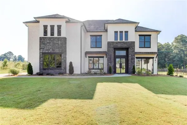 2900 Waterford Drive, Conyers, GA 30094