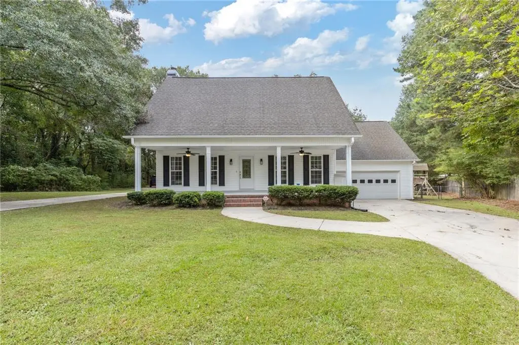 229 Covington Street, Loganville, GA 30052 - Image #1