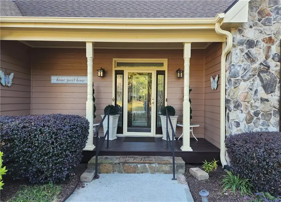 3785 Glen Ian Drive, Loganville, GA 30052 - Image #3