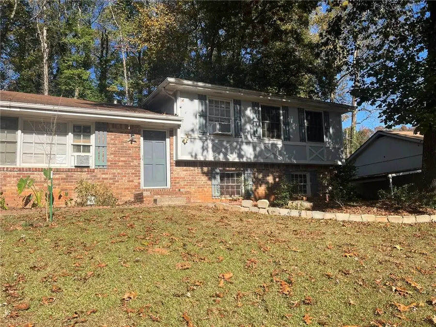 8474 Magnolia Drive, Jonesboro, GA 30238 - Image #2