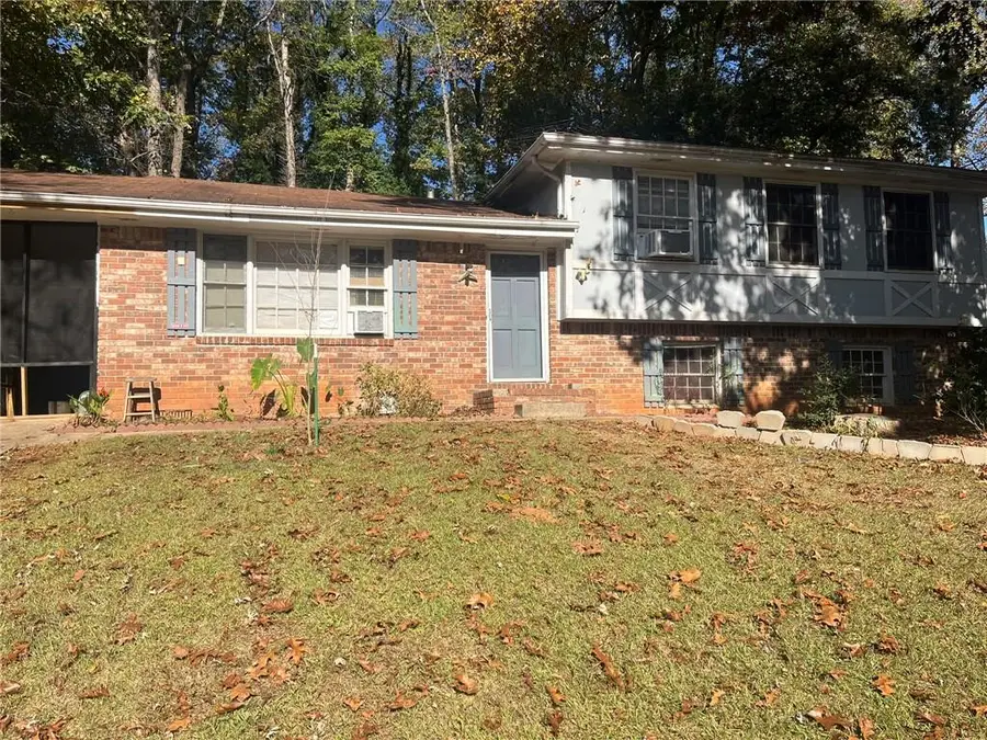 8474 Magnolia Drive, Jonesboro, GA 30238 - Image #3