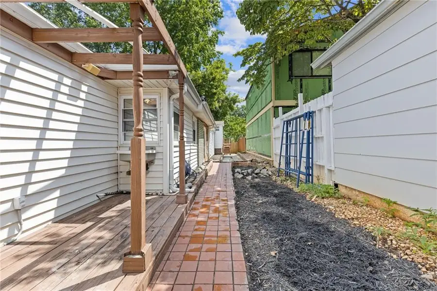 935 Bobcat Court Se, Marietta, GA 30067 - Image #3