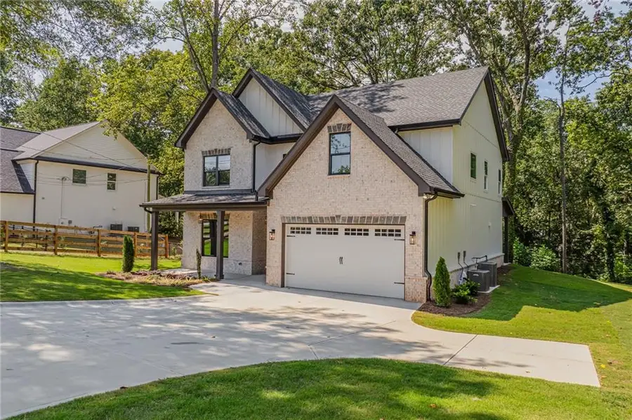 3374 Lee Drive, Buford, GA 30518 - Image #2