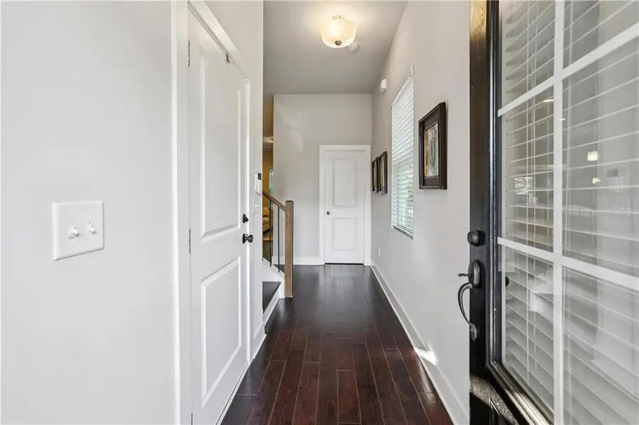 5726 Taylor Way, Atlanta, GA 30342 - Image #2