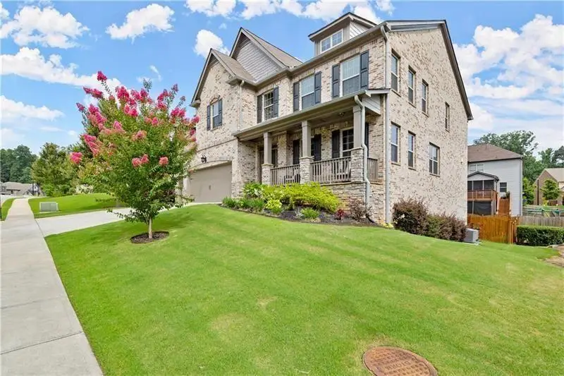 4316 Woodland Bank Boulevard, Buford, GA 30518 - Image #2