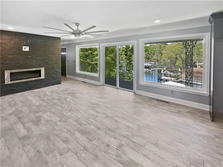 6095 Blackberry Lane, Buford, GA 30518 - Image #3