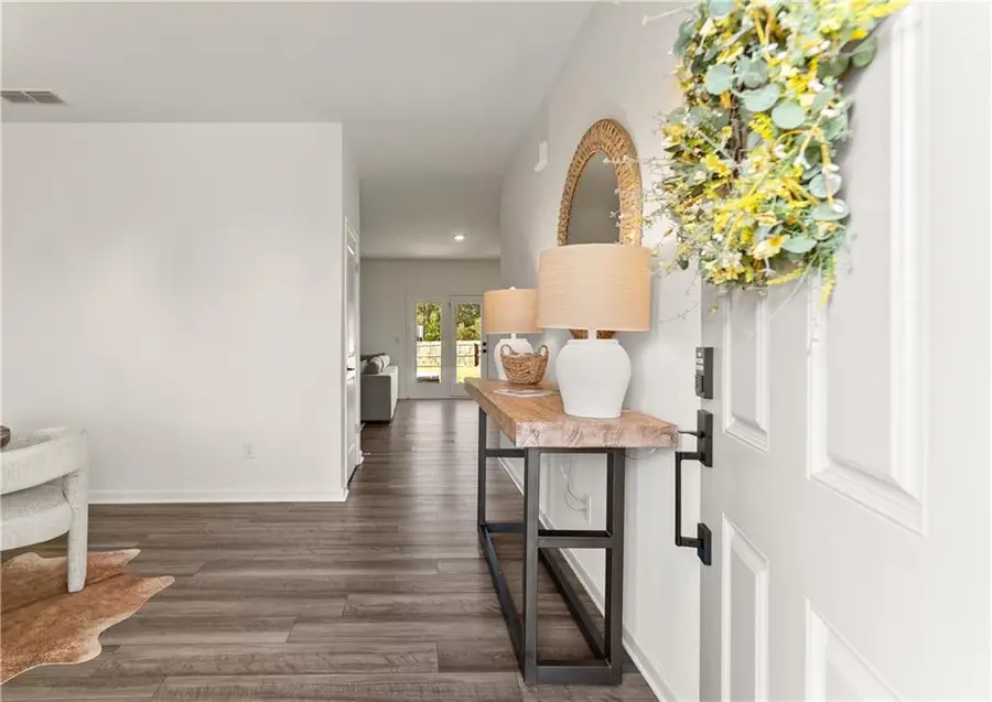 364 Greenwalk Place, Hoschton, GA 30548 - Image #2