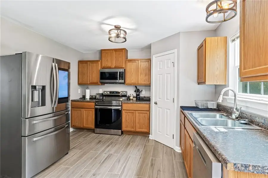 5706 Forest Place, Acworth, GA 30102 - Image #3