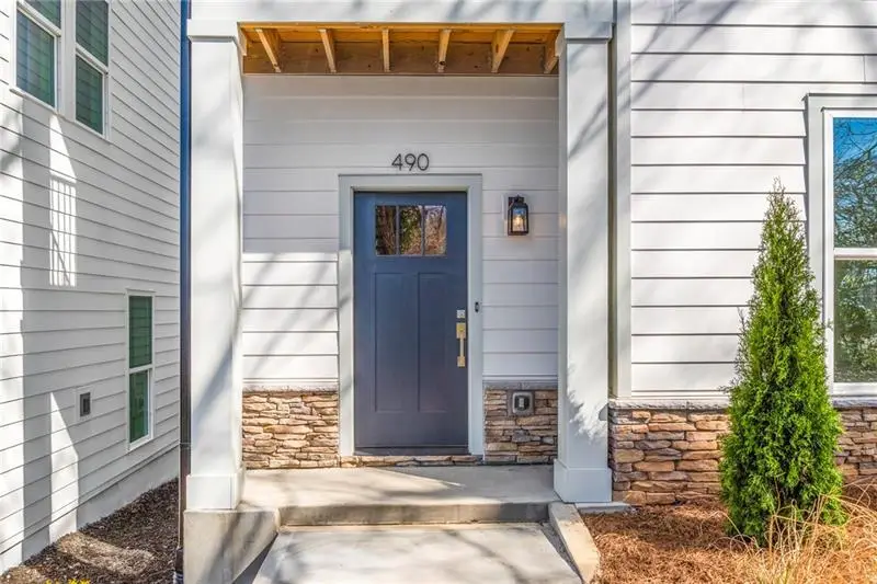490 Hammons Way, Atlanta, GA 30315 - Image #3