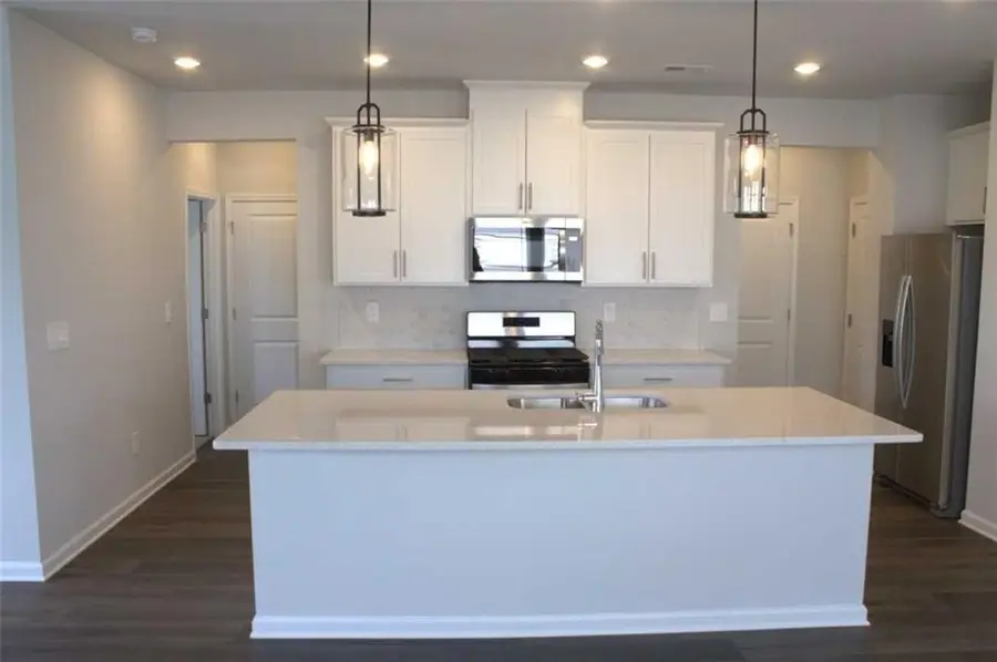 2038 Avalon Ridge, Conyers, GA 30013 - Image #3