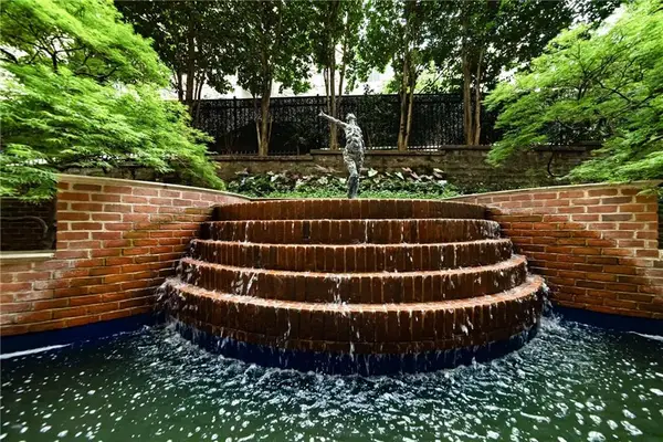 2626 Peachtree Road Nw #412, Atlanta, GA 30305