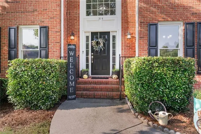 314 Savannah Place, Loganville, GA 30052 - Image #3