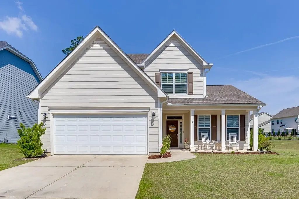 27 Sinclair Circle, Hoschton, GA 30548 - Image #1