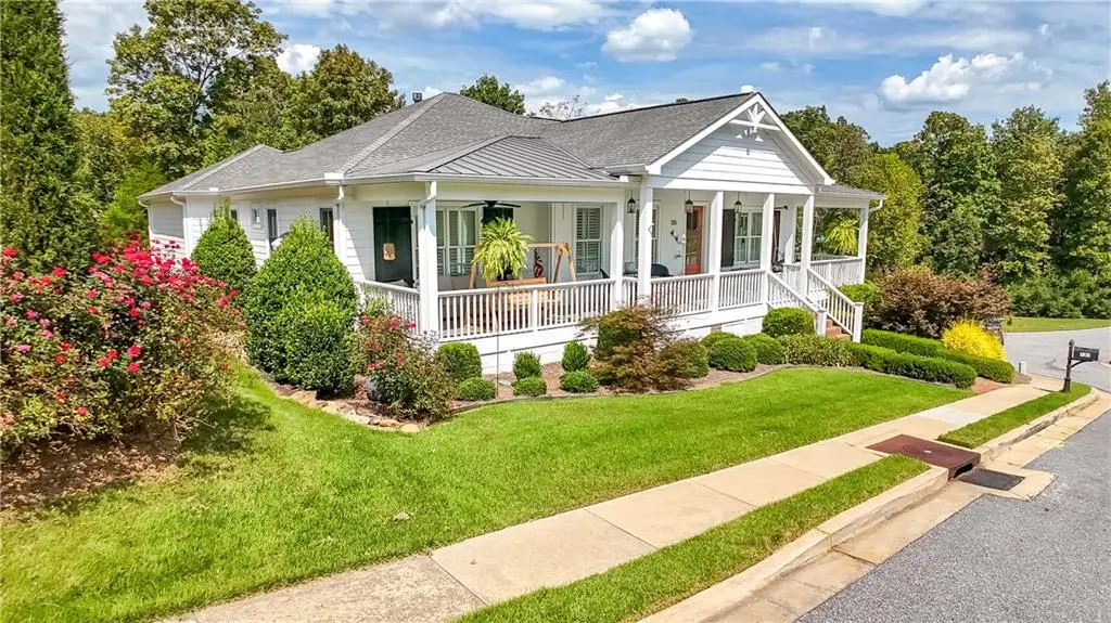 135 Village Drive, Clarkesville, GA 30523 - Image #1