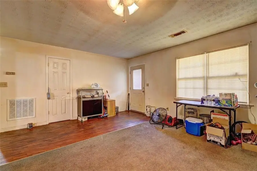 241 E Ash Street E, Social Circle, GA 30025 - Image #2